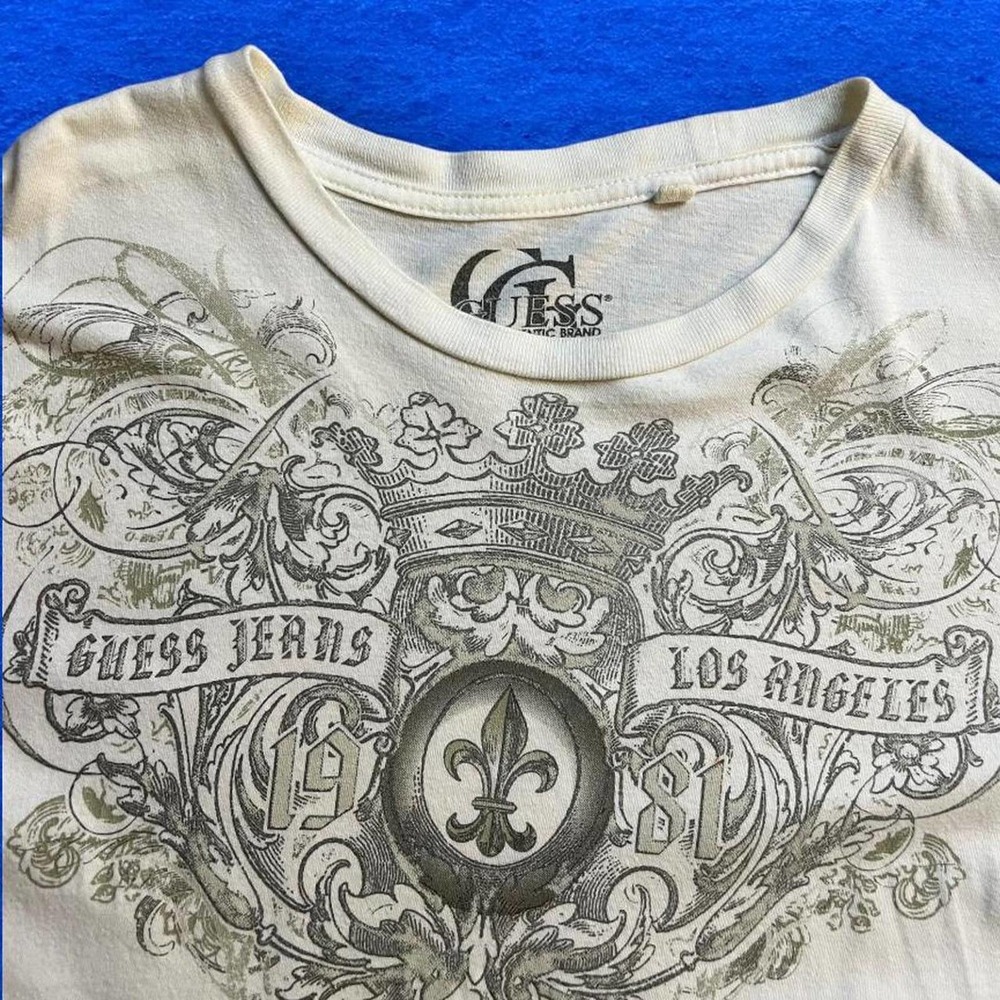 Vintage guess tee perfect condition